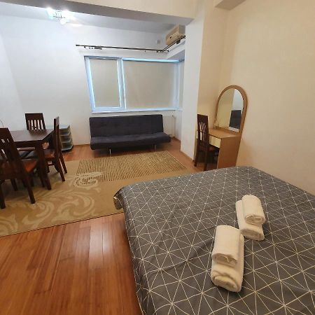 Apartament O Camera Mamaia Lägenhet Exteriör bild